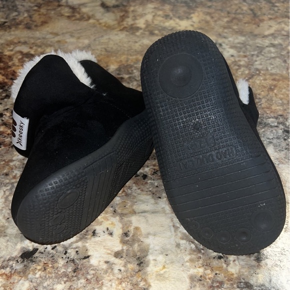 Toddler Boots - Picture 6 of 8